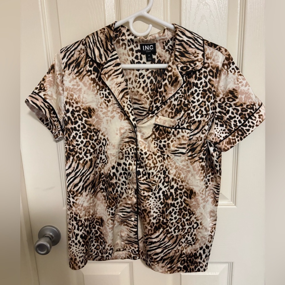 INC International Concepts 2-Piece Stretch Satin Pajama Set Leopard Print XS - Picture 3 of 11